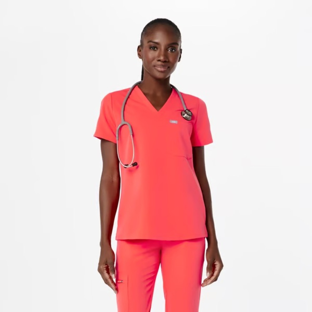 Figs Catarina Fiery Coral large top